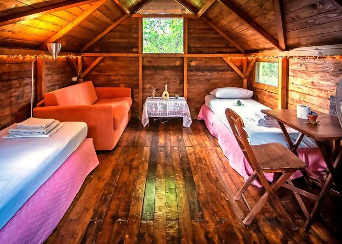 Drolma Ling Nature Cabins